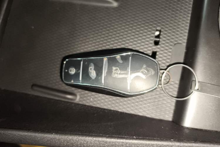 Used BYD Seal 05 DM-i 2025 DM-i Smart Drive 55KM Luxury Model Vehicle Key