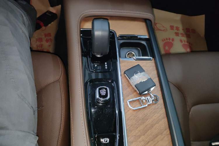 Used Volvo S90 2024 B5 Zhiyi Luxury Edition