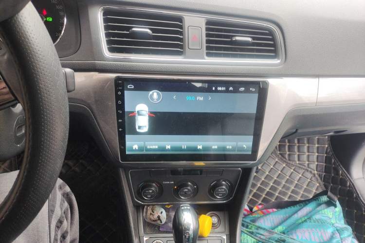 Used Volkswagen Gran Lavida 2017 230TSI DSG Comfort Edition Audio And AC Panel