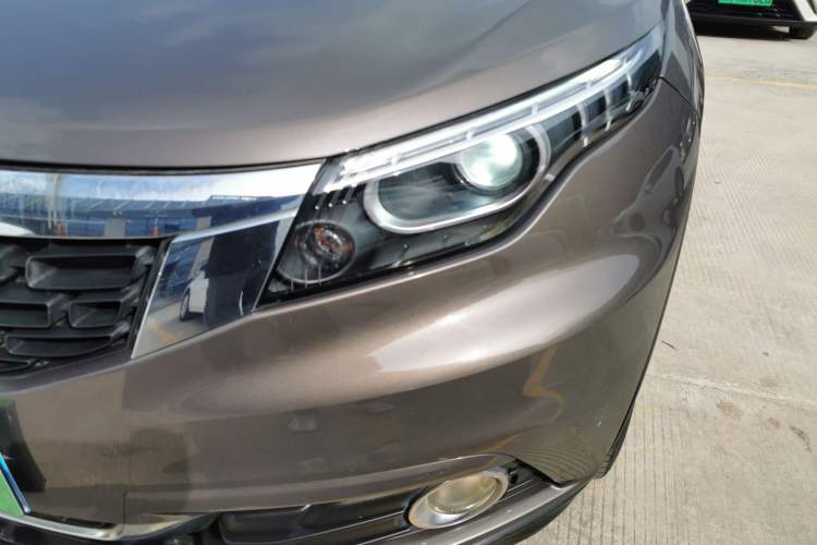 Used Qoros 5 2018 1.6T Automatic Prestige Model
