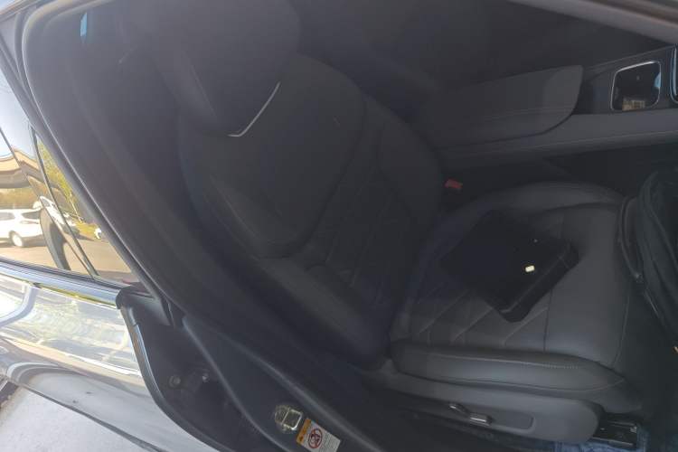 Used Deepal S05 2024 510Max Pure Electric Version Right Front Seat