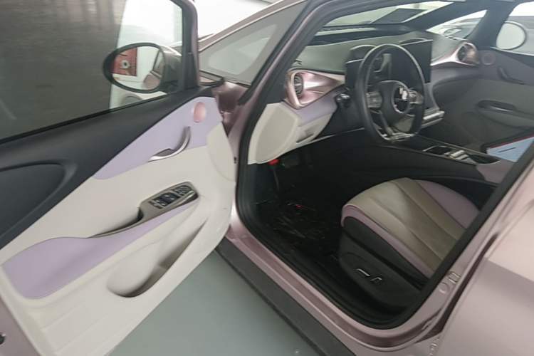 Used BYD Dolphin 2023 420 km Free Version