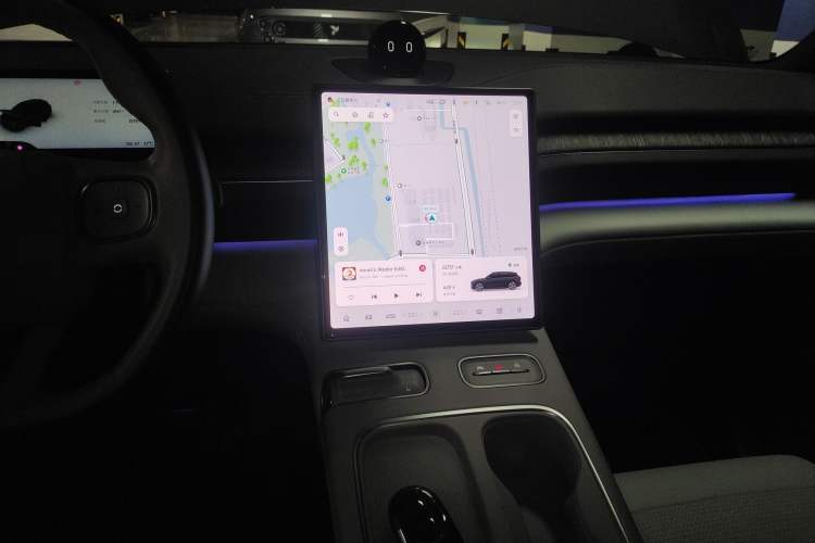 Used Nio ES6 2024 75 kWh
