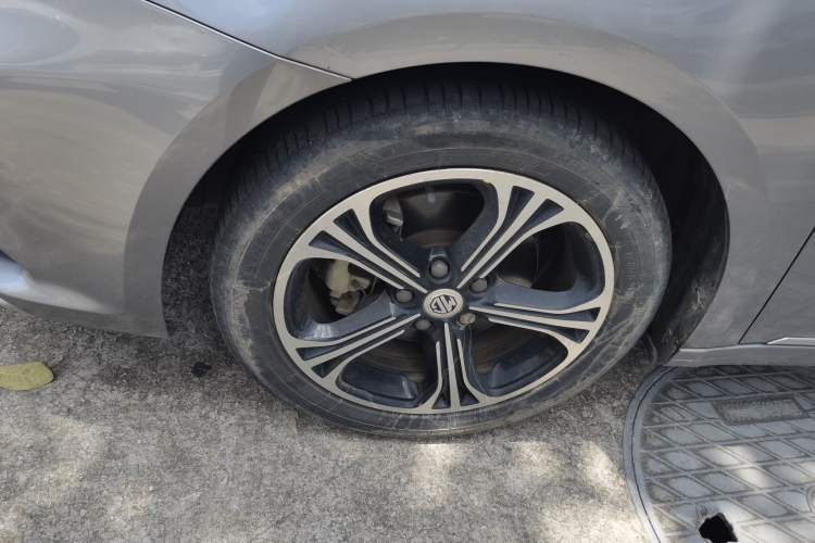 Used MG 6 2017 20T Automatic Luxury Smart Connect Version China V Standard