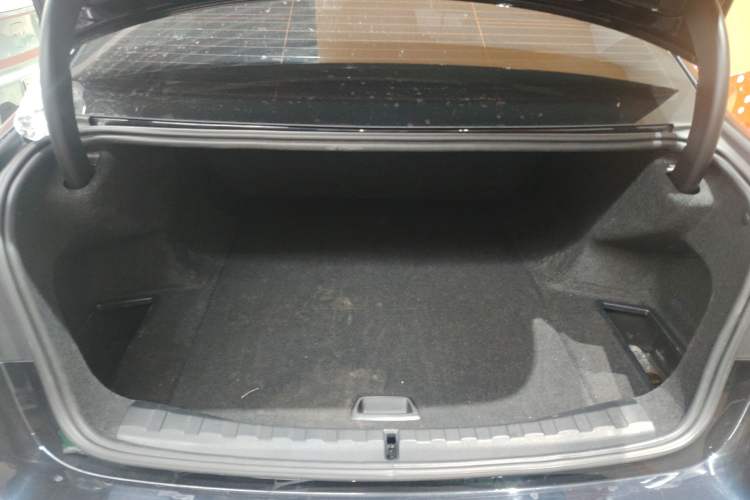 Used BMW i3 2025 eDrive 35 L