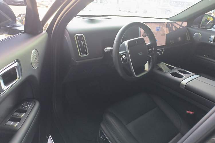 Used Li Auto L7 2023 Air model
