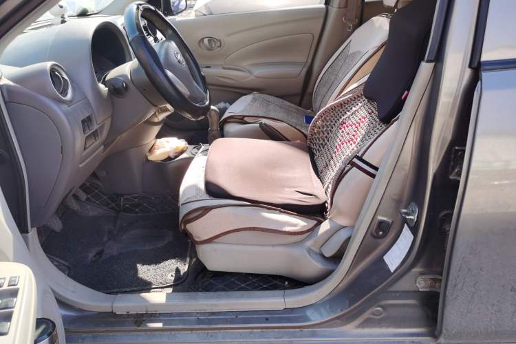 Used Nissan Sunny 2015 1.5XE Manual Comfort Edition
