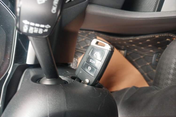 Used Volkswagen Bora 2021 1.5L Automatic Fashionable Smart Connectivity Version