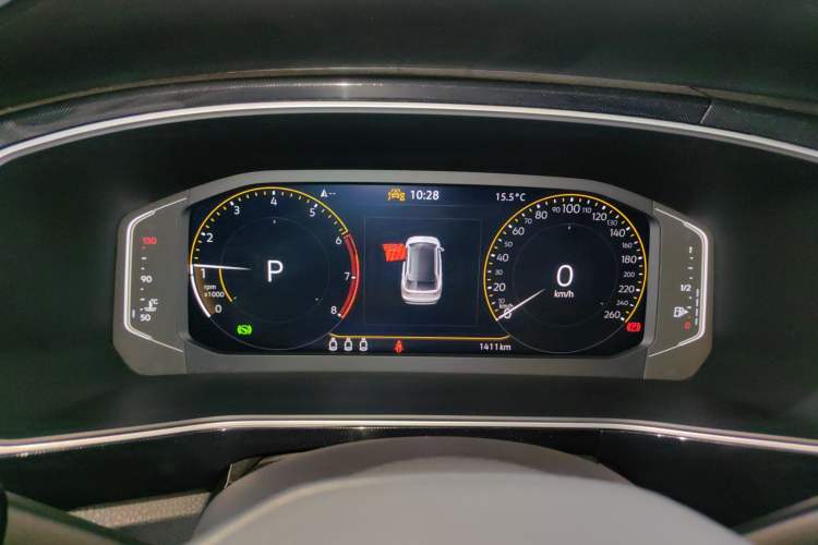 Used Volkswagen Tharu 2025 NewRui 300TSI Prestige Edition
