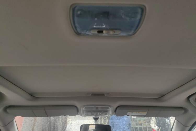 Used Haval H6 2017 Red-Label Sport Edition 1.5T Manual Two-Wheel Drive Elite Model Headliner