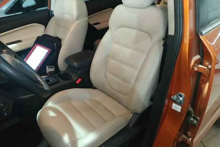 Used MG GS 2015 2.0TGI TST Four-Wheel Drive Flagship Edition
