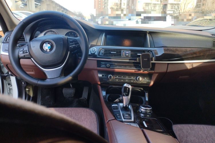 Used BMW 5 Series 2014 528Li xDrive Premium Edition
