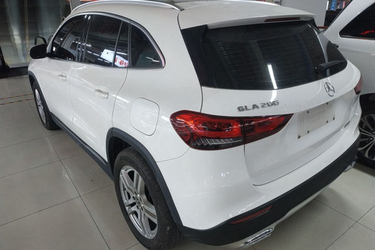 Used Mercedes-Benz GLA 2022 Second Facelift GLA 200 Rear Left 45 Deg