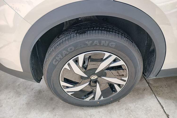 Used CHANGAN NEVO Q05 2026 Model 405Air Right Rear Wheel Hub