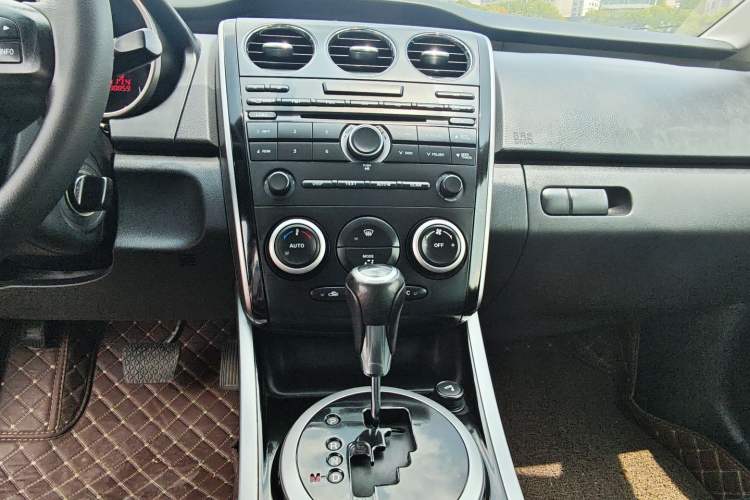 Used Mazda CX-7 2014 2.3T Smart All-Wheel-Drive Sport Edition Audio And AC Panel