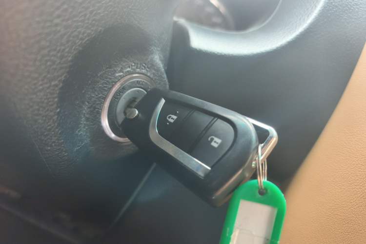 Used Toyota Fortuner 2016 2.7L Middle East Version Vehicle Key