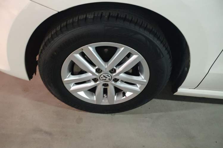 Used Volkswagen Polo 2016 1.4L Automatic Trendy Model
