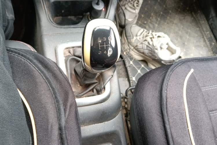 Used Suzuki Liana A6 2015 Hatchback 1.4L Manual Ideal Model Gear Lever