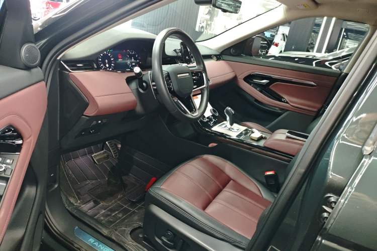 Used Land Rover Range Rover Evoque 2022 Facelifted Aurora L 249 PS R-Dynamic Luxury Edition
