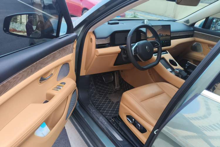 Used Hima AITO M5 2022 Extended-Range Four-Wheel Drive Performance Version Driver Seat