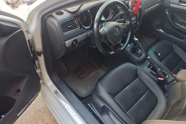 Used Volkswagen Sagitar 2018 280TSI DSG Ignite Edition
