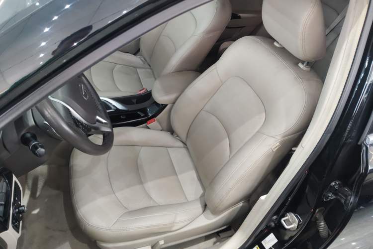 Used GAC Trumpchi GA6 2015 1.8T DCT Luxury Navigation Model