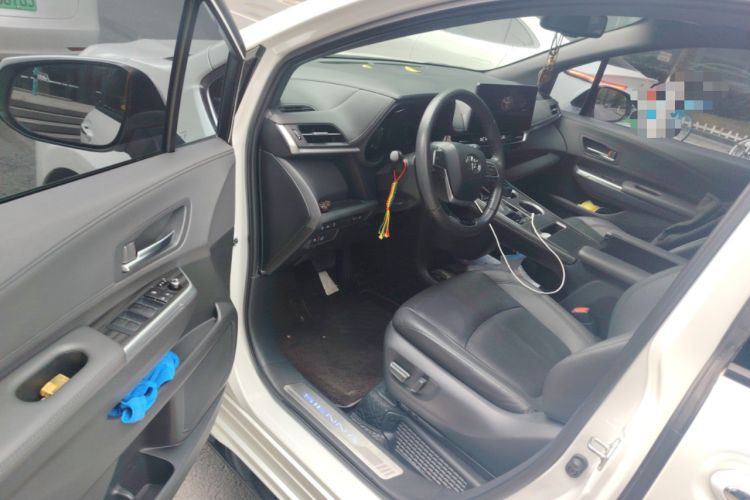 Used Toyota SIENNA 2021 2.5L Hybrid Ultimate Edition