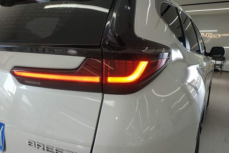 Used Honda Breeze 2021 240TURBO CVT Front-Wheel Drive Elite Edition
