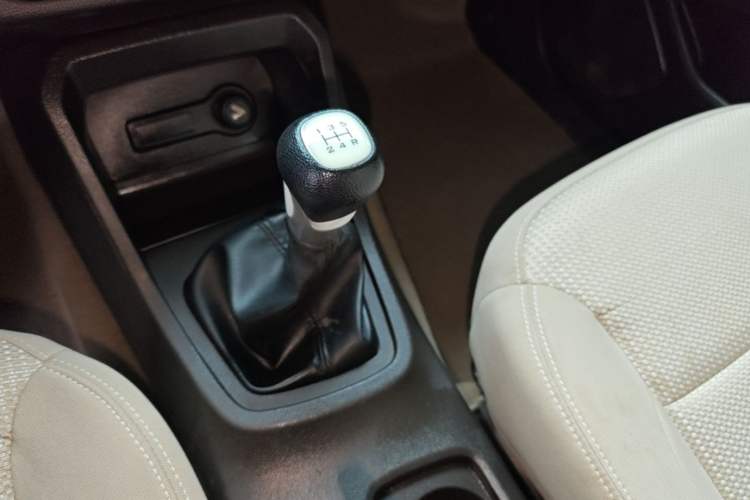 Used Wuling Hongguang 2018 1.5L S Standard Version L2B
