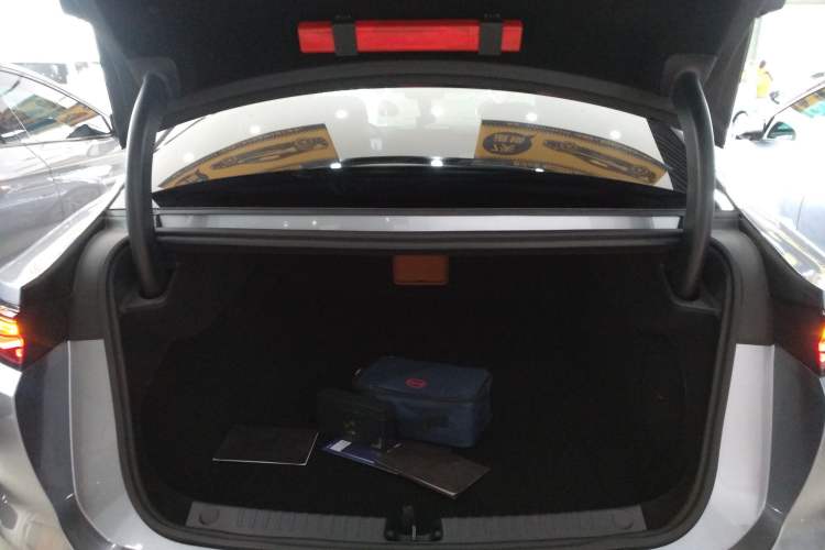 Used BYD Han L 2025 DM-i 200KM LiDAR Luxury Model