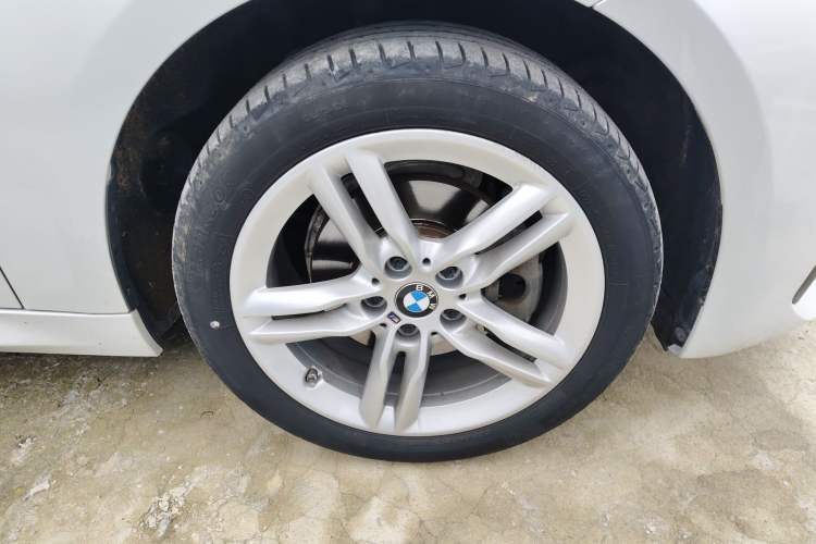 Used BMW 1 Series 2021 120i M Sport Night Edition Exterior 4