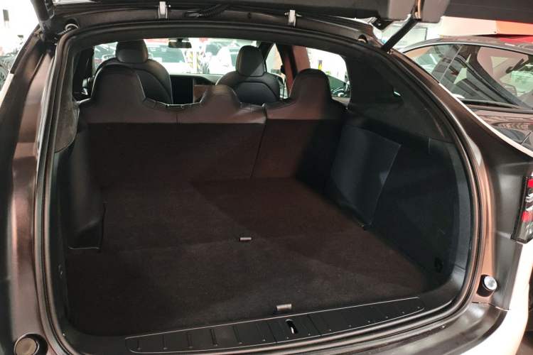 Used Tesla Model X 2020 Long-Range Upgrade Version