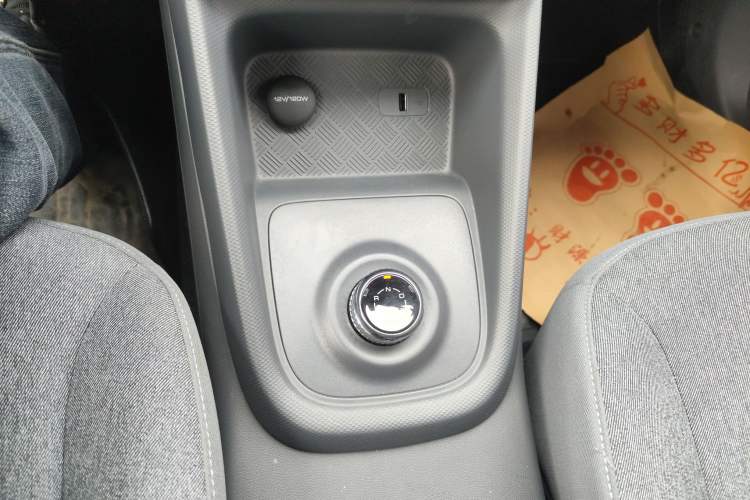 Used Wuling Hongguang New Energy 2025 Extended-Range Hybrid 50KM Comfort Version