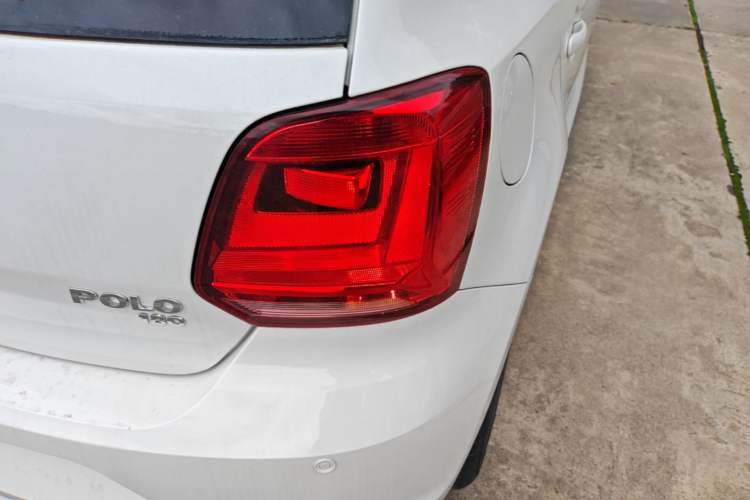 Used Volkswagen Polo 2018 1.5L Manual Drive-Comfort Model
