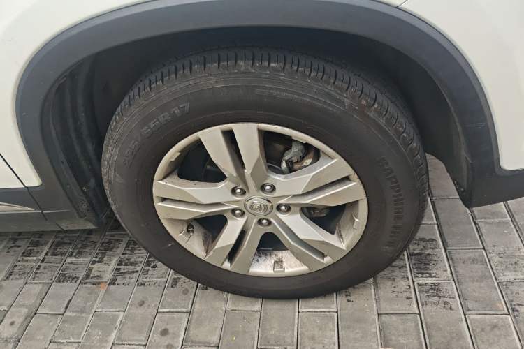 Used Changan CS75 2014 1.8T Automatic Elite Model China IV Standard
