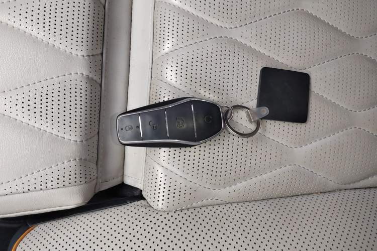 Used BYD Tang New Energy 2022 EV 635 km All-Wheel-Drive Flagship Model