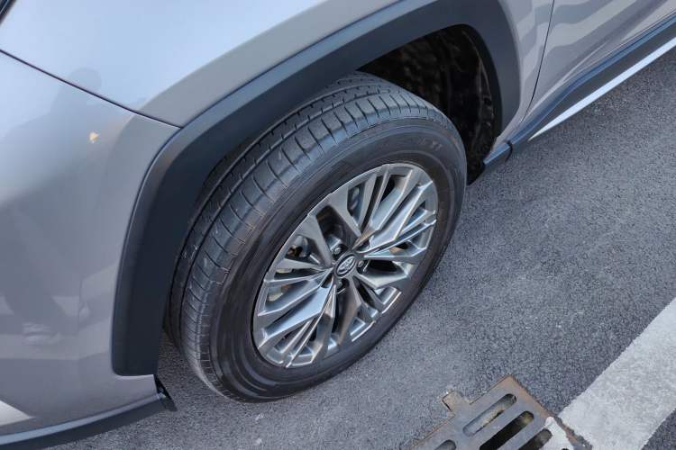 Used Toyota Wildlander 2023 Dual-Motor 2.5L E-CVT Four-Wheel Drive Prestige Edition