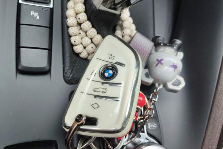 Used BMW X1 2022 sDrive25Li Leading Model Vehicle Key