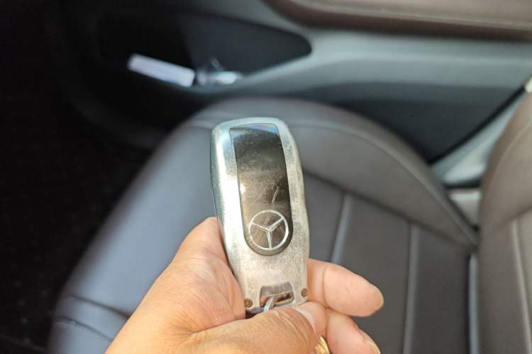 Used Mercedes-Benz GLE 2020 GLE 350 4MATIC Luxury Model