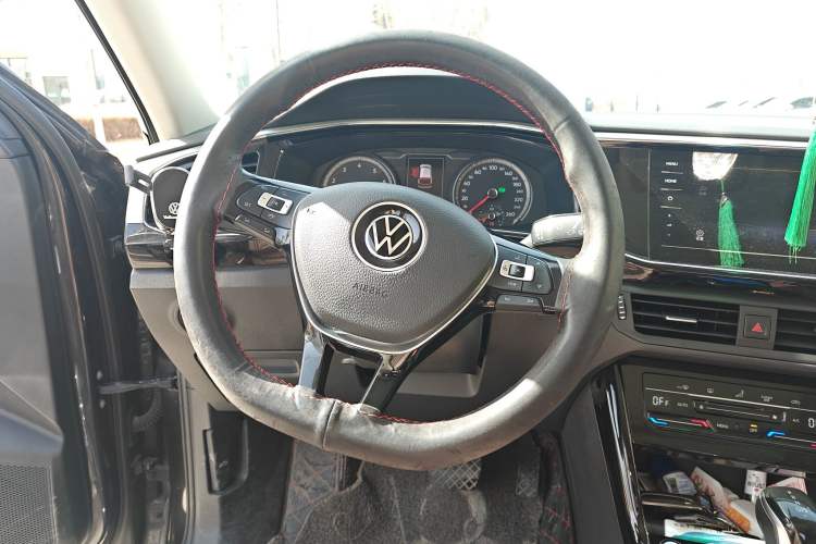 Used Volkswagen Tayron 2021 280TSI Two-Wheel Drive Luxury Smart Connectivity Version