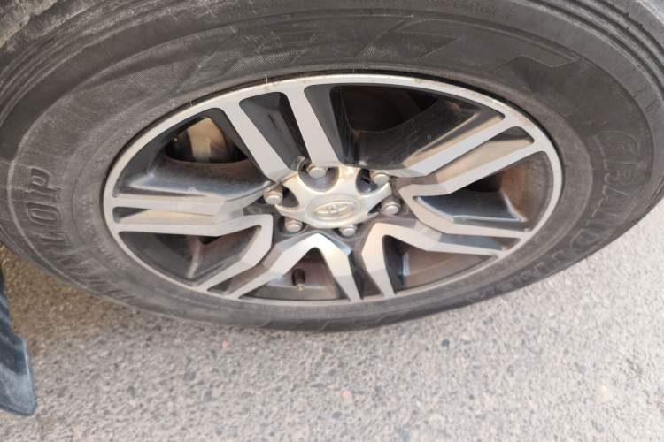 Used Toyota Fortuner 2016 2.7L Middle East Version