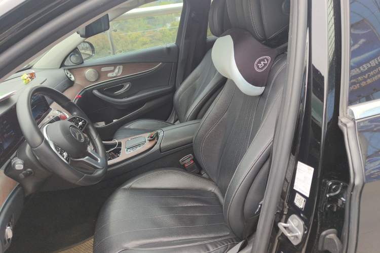 Used Mercedes-Benz E-Class 2019 Facelifted E 300 L Stylish Version
