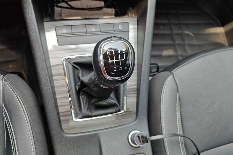 Used Skoda Octavia 2016 1.6L Manual Smart Drive Version