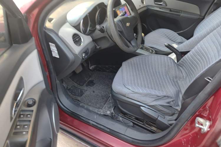 Used Chevrolet Cruze 2013 1.8L SE AT