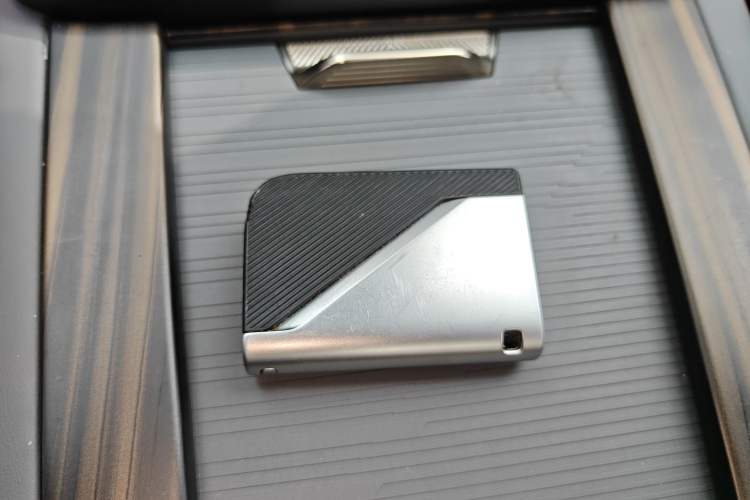 Used Lynk & Co 07 2024 EM-P 126 Long-Range Pro Interior 1