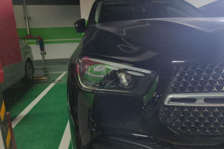 Used Mercedes-Benz GLE 2024 GLE 350 4MATIC Stylish Model
