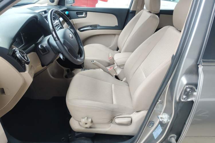 Used Kia Sportage 2013 2.0L Automatic Two-Wheel Drive GL Trim Left Front Seat