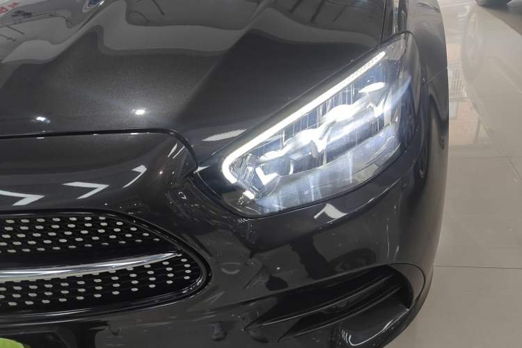 Used Mercedes-Benz E-Class (Import) 2021 E 260 Coupe