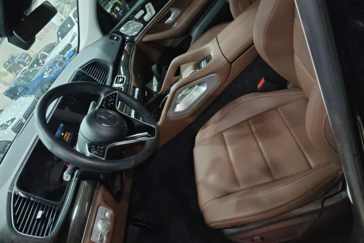 Used Mercedes-Benz GLE 2024 Refreshed GLE 350 4MATIC Stylish Edition
