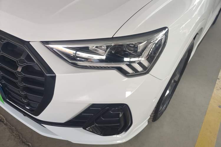 Used Audi Q3 2021 35 TFSI Fashion Dynamic Model